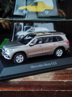 Mercedes Benz GLS